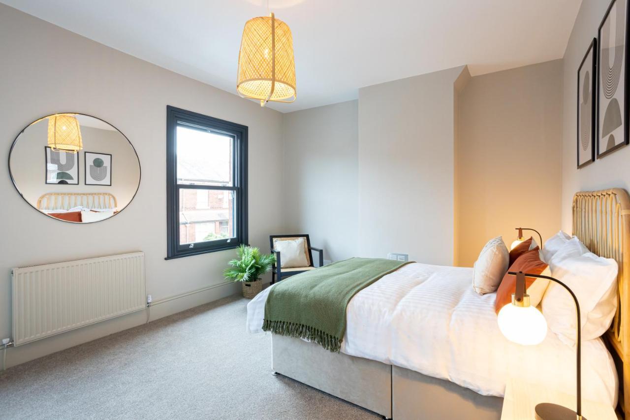 Stunning Scandi 3 Bed House In Manchester-Parking Villa Екстериор снимка