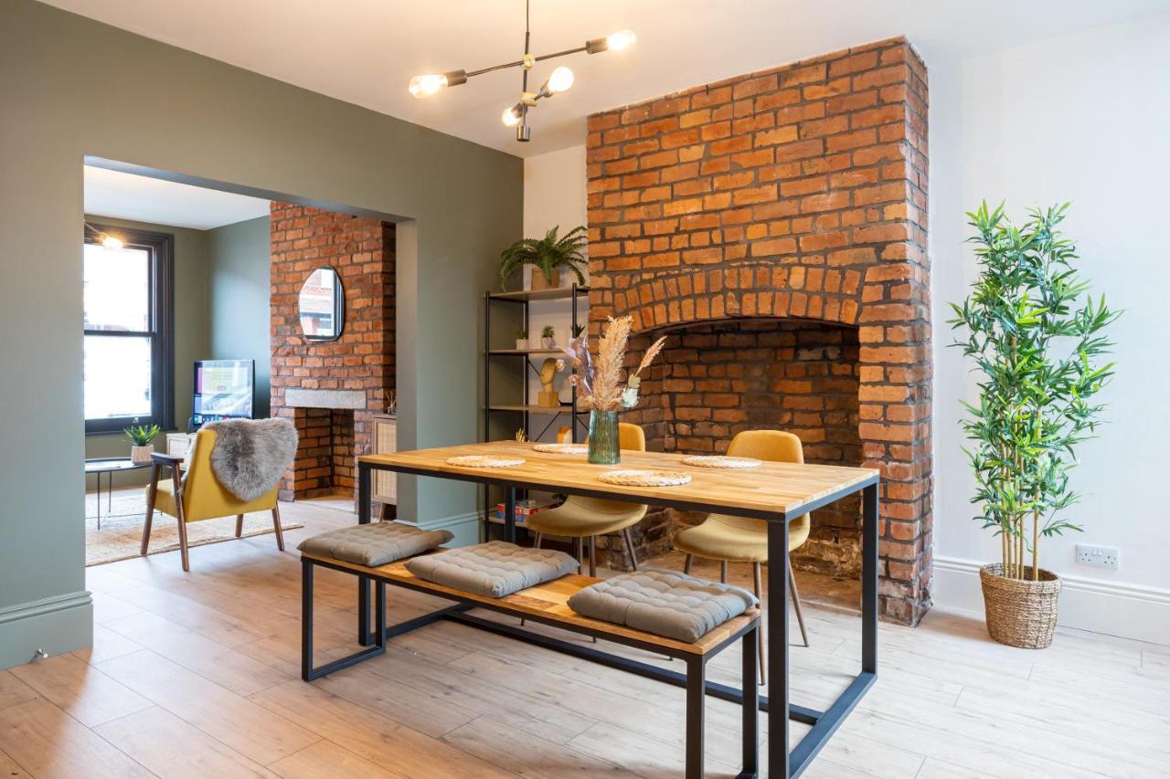 Stunning Scandi 3 Bed House In Manchester-Parking Villa Екстериор снимка